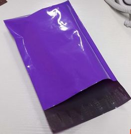 Impression empaquetant de poly sacs, poly sac en plastique pourpre d'annonce