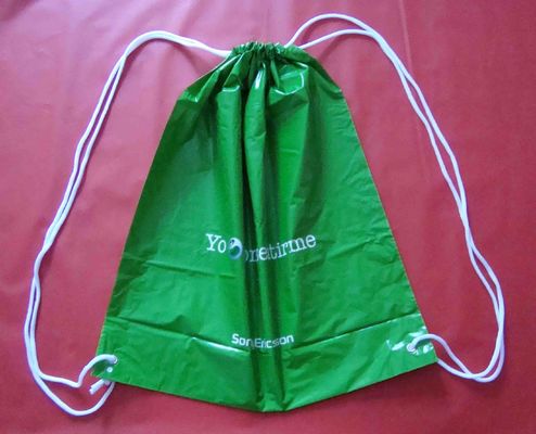 Sac en plastique de sac à dos de cordon imperméable avec le prix usine du déplacement, promotion, sports