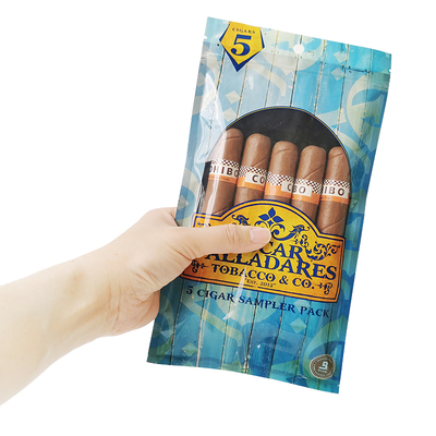 Impression à la gravure sur mesure Sacs de cigares humidifiés Ziplock Sacs de cigares humides 5 cigares Package simple avec fenêtre transparente Package en plastique