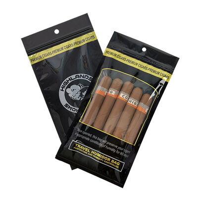 Sacs humidateurs à cigares moyens conçus avec fermeture à fermeture à glissière en matériau de 009 mm fournissant une solution de stockage pour maintenir le cigare et sa fraîcheur