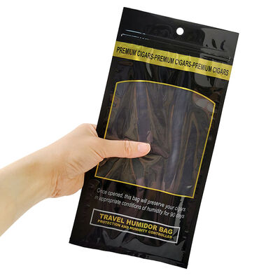 Sacs humidateurs à cigares moyens conçus avec fermeture à fermeture à glissière en matériau de 009 mm fournissant une solution de stockage pour maintenir le cigare et sa fraîcheur