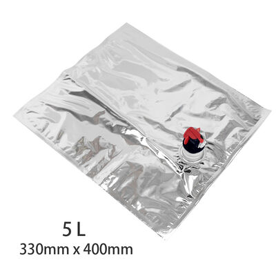 Sans sac à bec dans des boîtes contenant des contenants 5L 10L 20L 25L et 220L, adaptées aux solutions d'emballage liquide