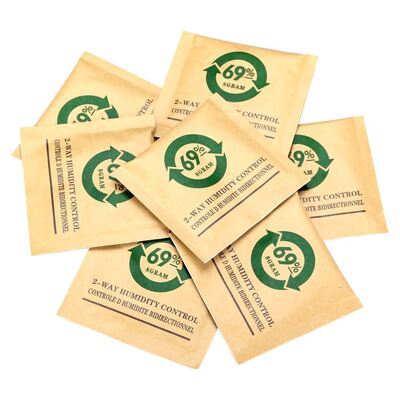 Sacs humidificateurs de cigares de couleur personnalisée Options de taille moyenne Équipé d'une feuille d'humidité à l'intérieur garantissant la fraîcheur et la longévité