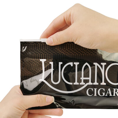 Sacs humidors portables pour cigares avec système d'hydratation et fenêtre transparente pour un affichage facile et une fraîcheur durable des cigares
