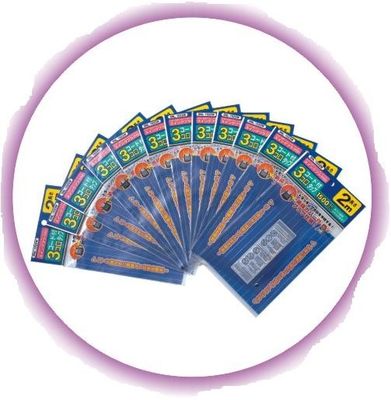 Sachets en plastique auto-adhésifs adaptés aux besoins du client pour des produits d'emballage